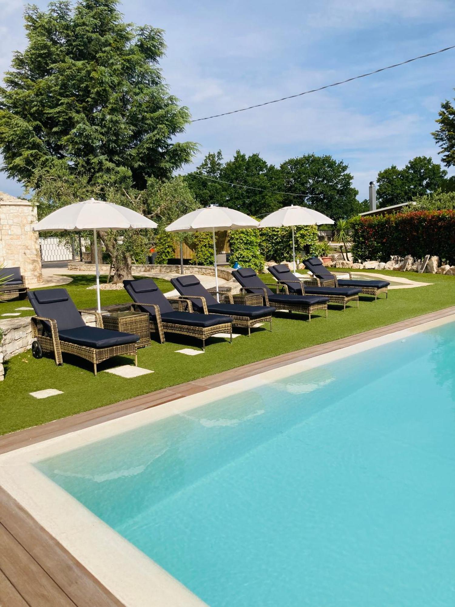 La Linea Dell'Orizzonte Aparthotel Alberobello Bagian luar foto