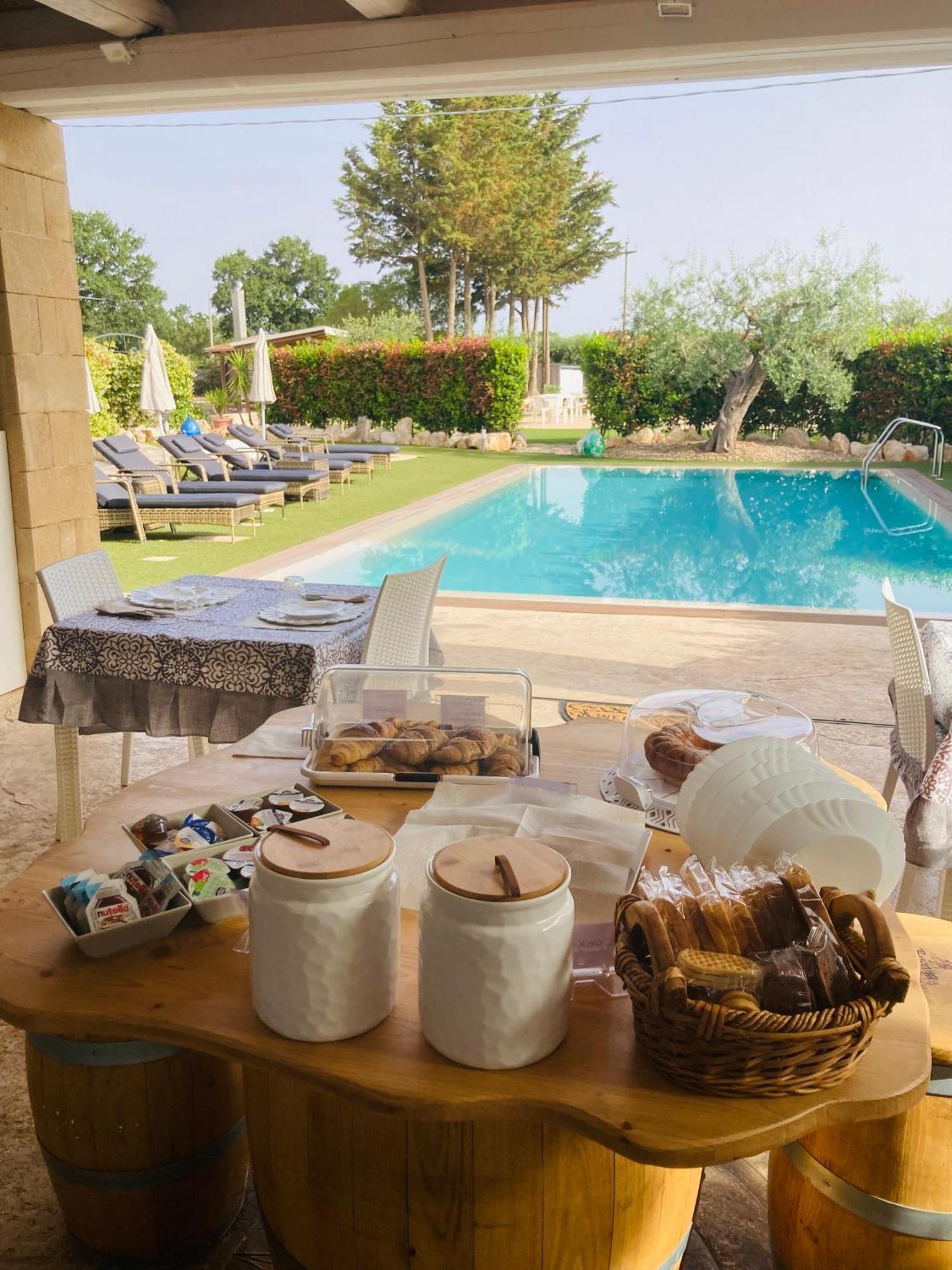 La Linea Dell'Orizzonte Aparthotel Alberobello Bagian luar foto