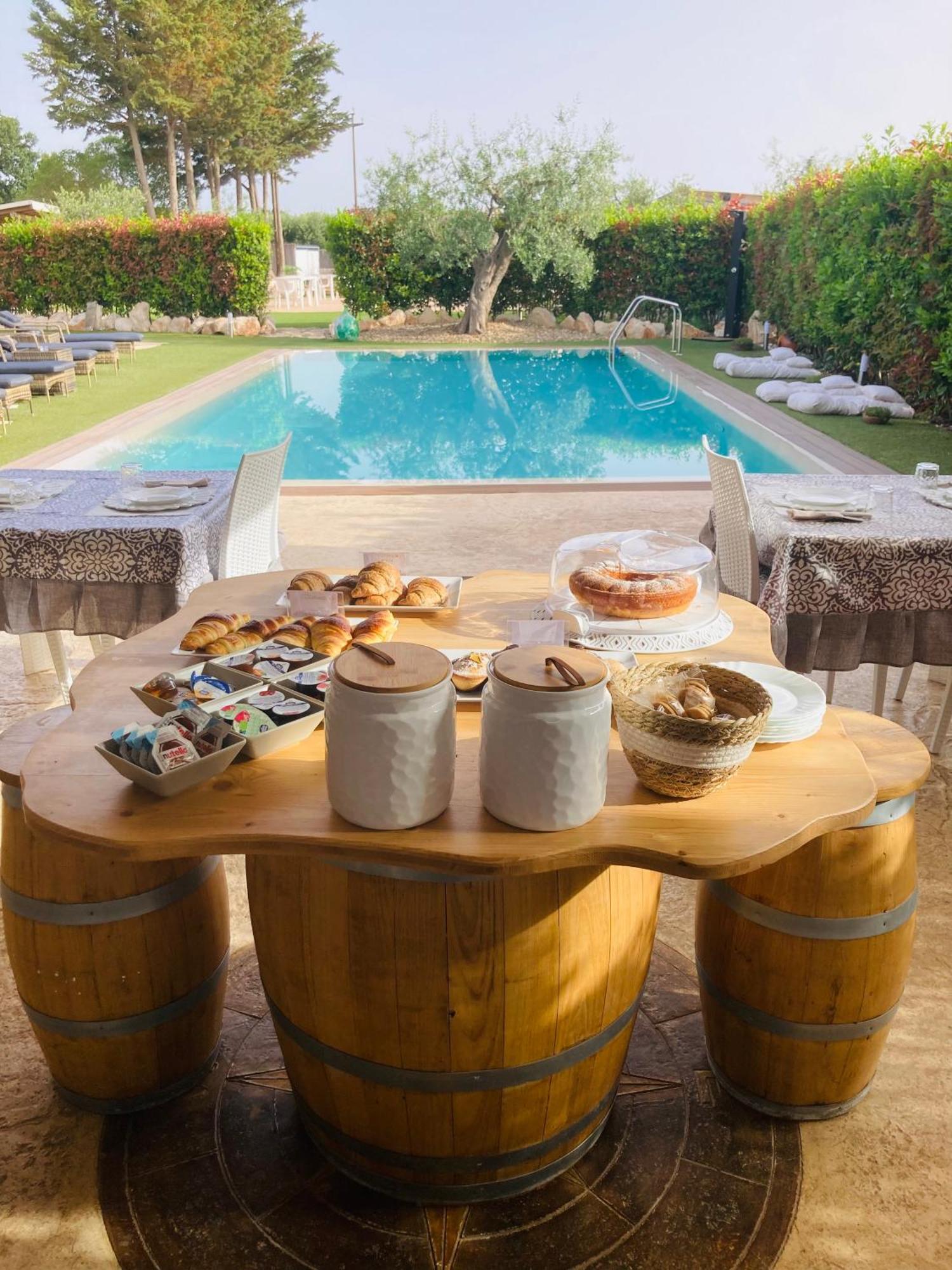 La Linea Dell'Orizzonte Aparthotel Alberobello Bagian luar foto