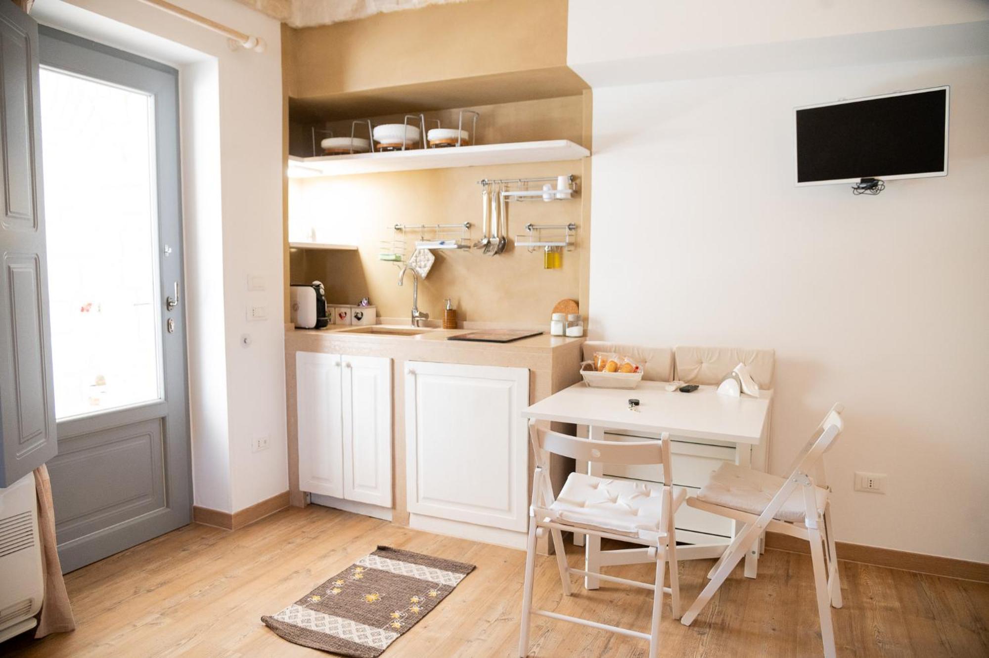 La Linea Dell'Orizzonte Aparthotel Alberobello Ruang foto